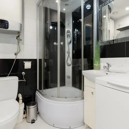 Affordable Underground Near Pge Narodowy By Renters *